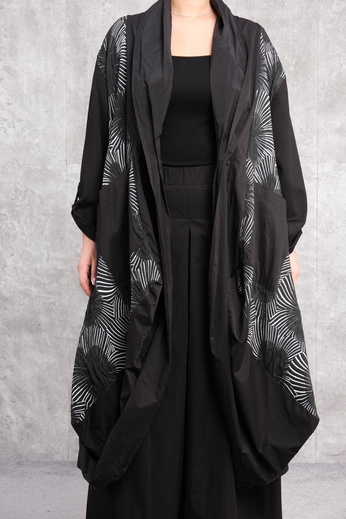 Платье больших размеров-Черный