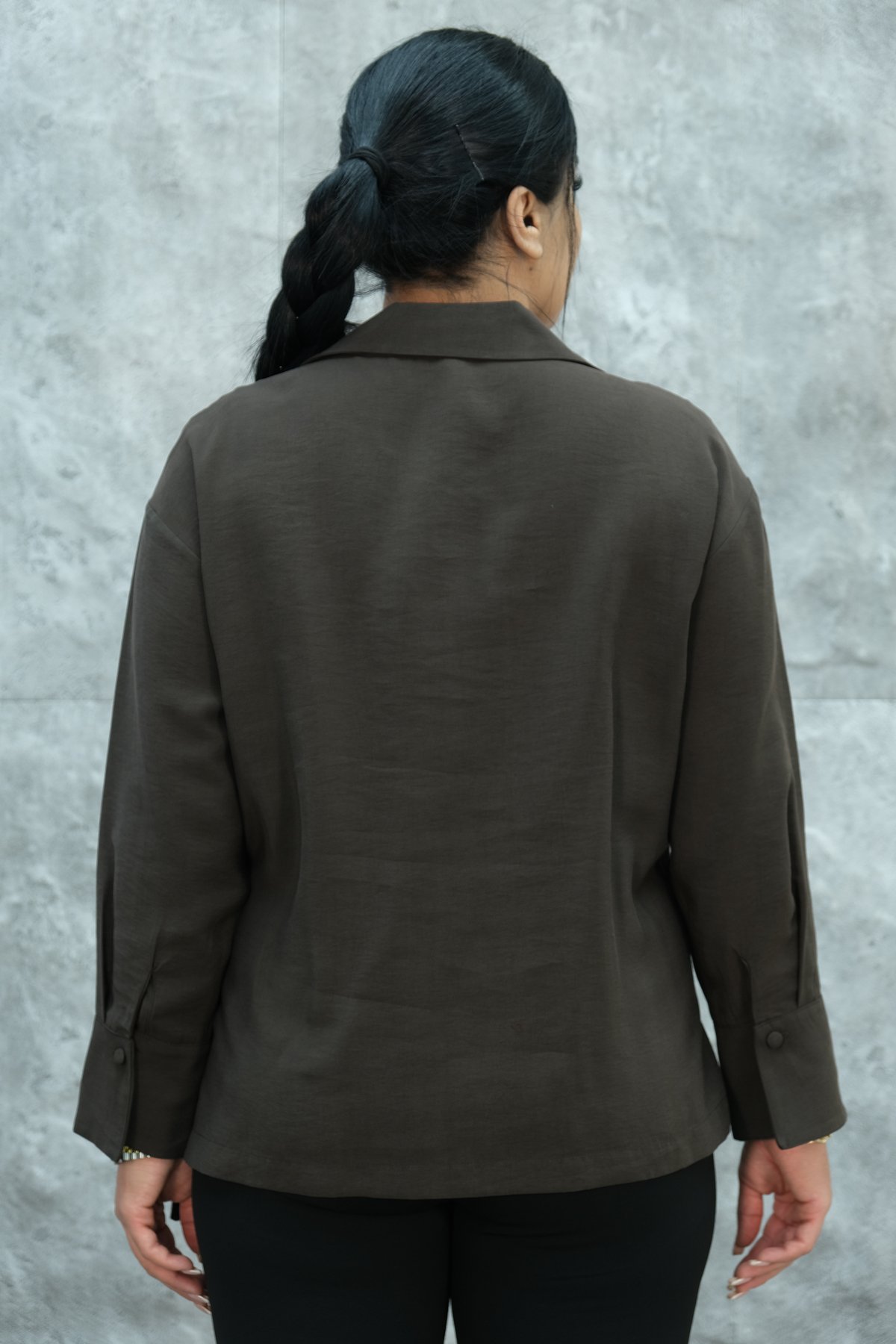 بلوزة مقاس كبير-البني