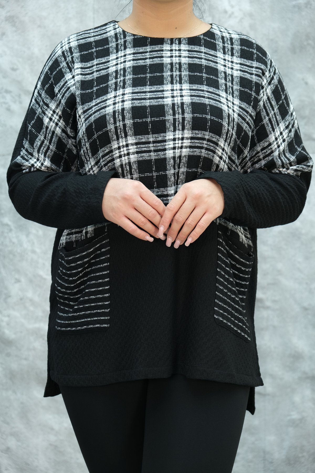 Блузка больших размеров-Черный