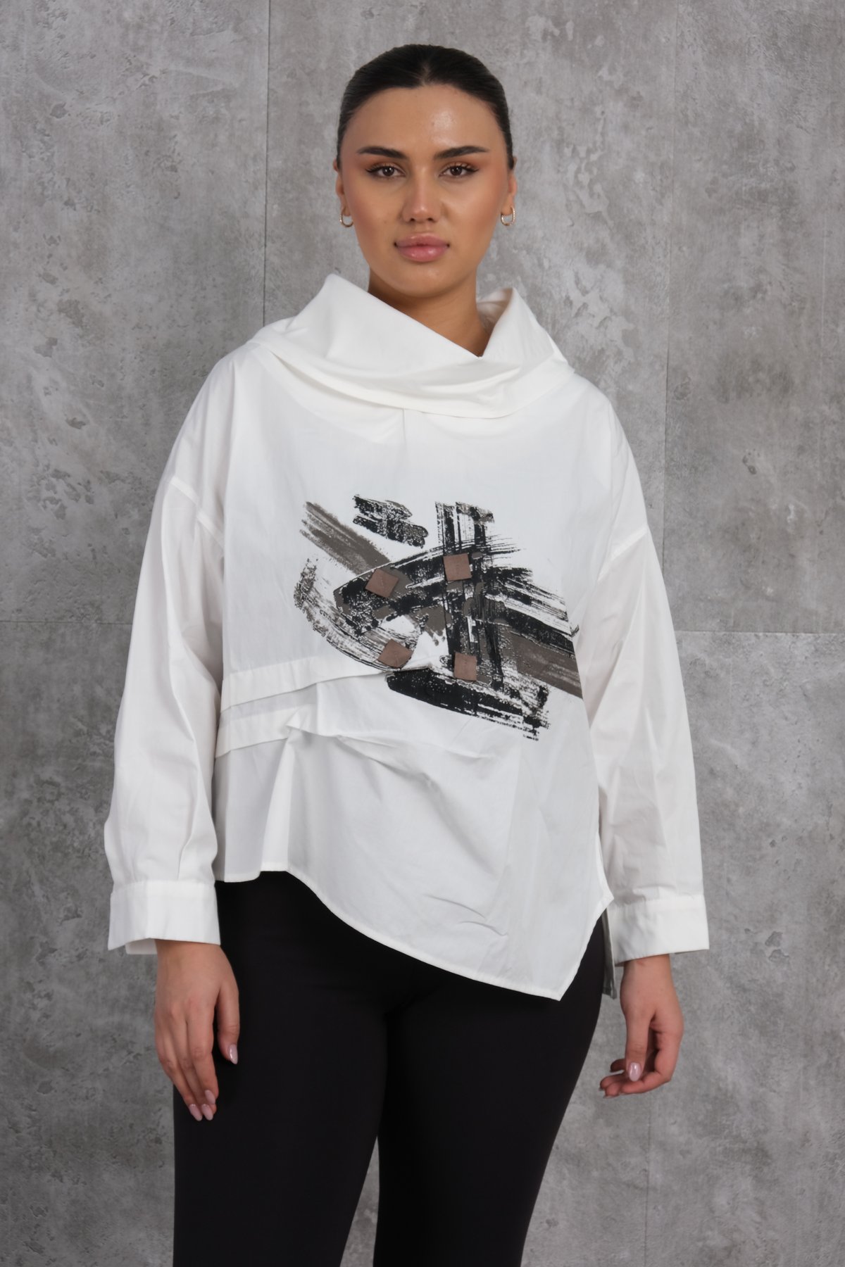 بلوزة مقاس كبير-بيج فاتح