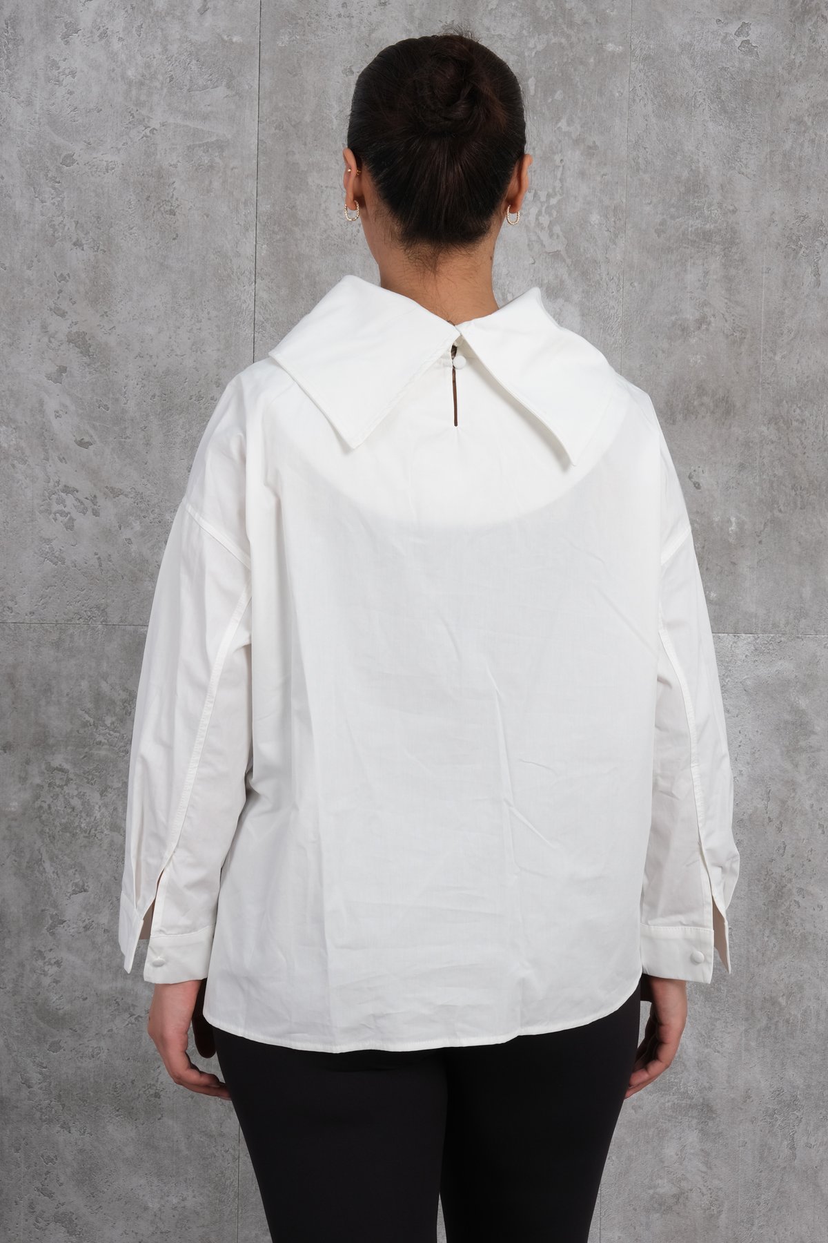 بلوزة مقاس كبير-بيج فاتح