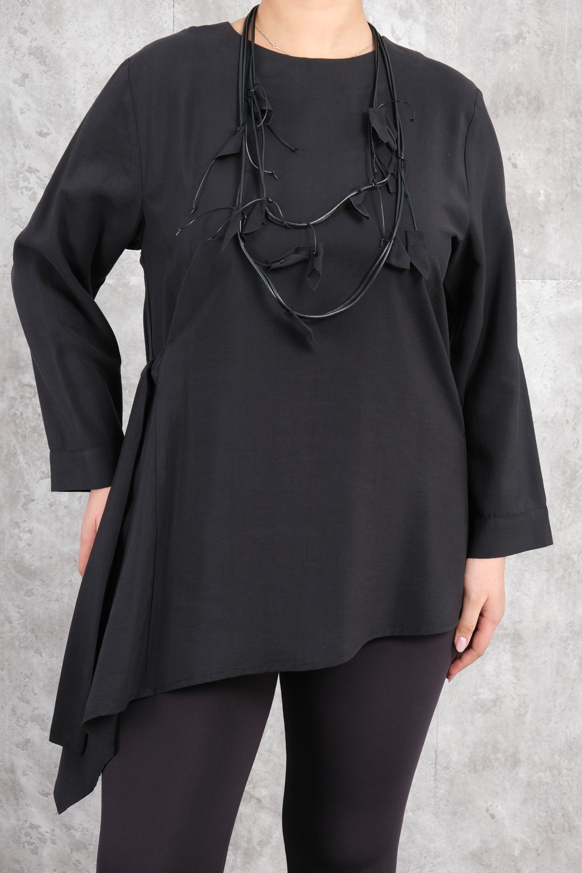Plus Size Tunic-Black