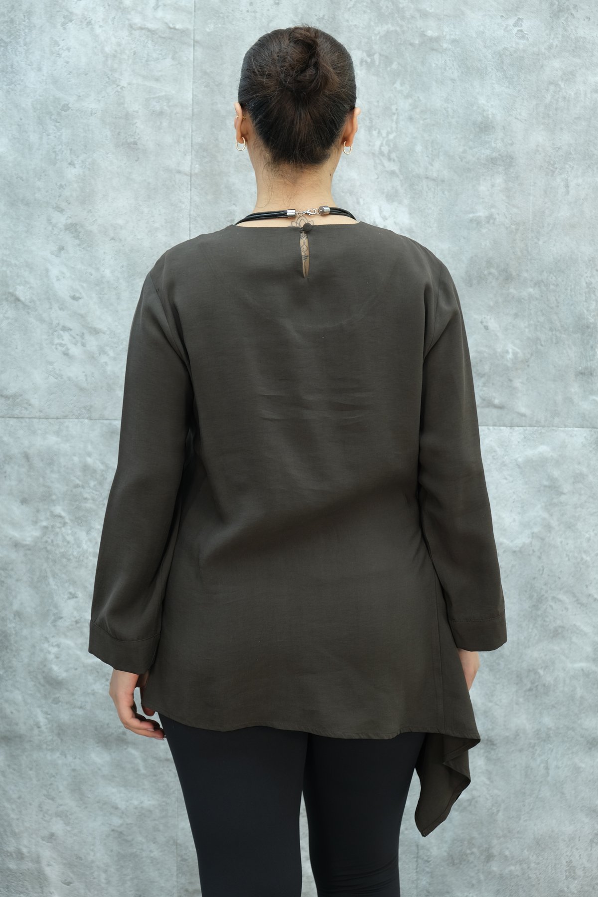 تونيك مقاس كبير-البني