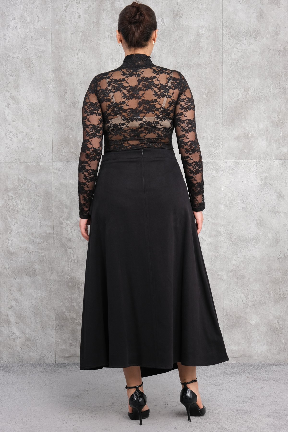 تنورة مقاس كبير-الأسود