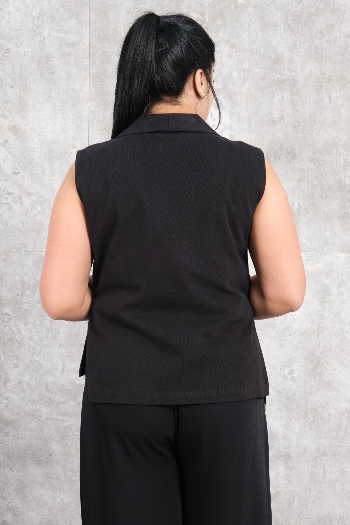 سترة مقاس كبير-الأسود