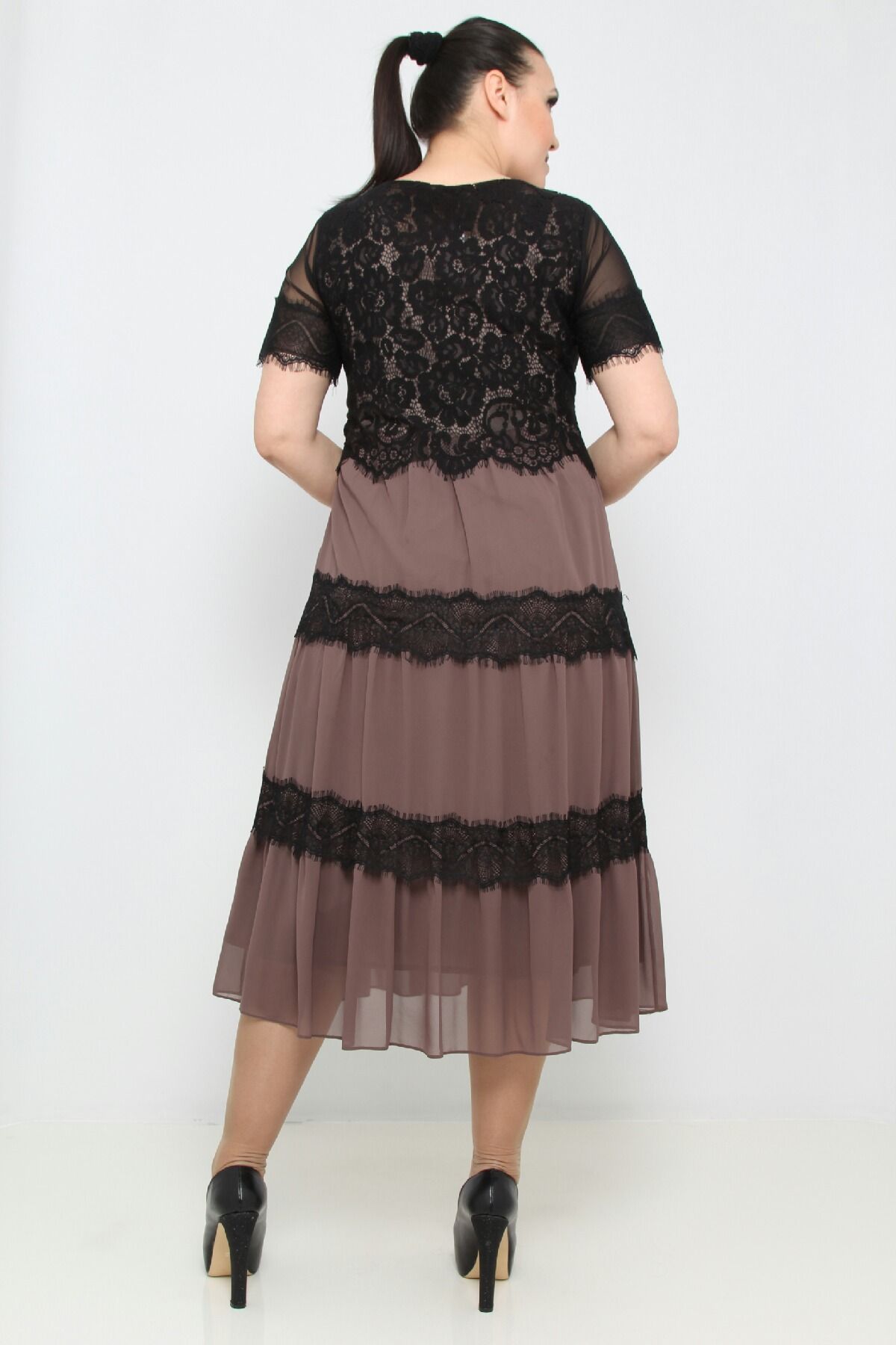 Day Dresses Medium-Brown