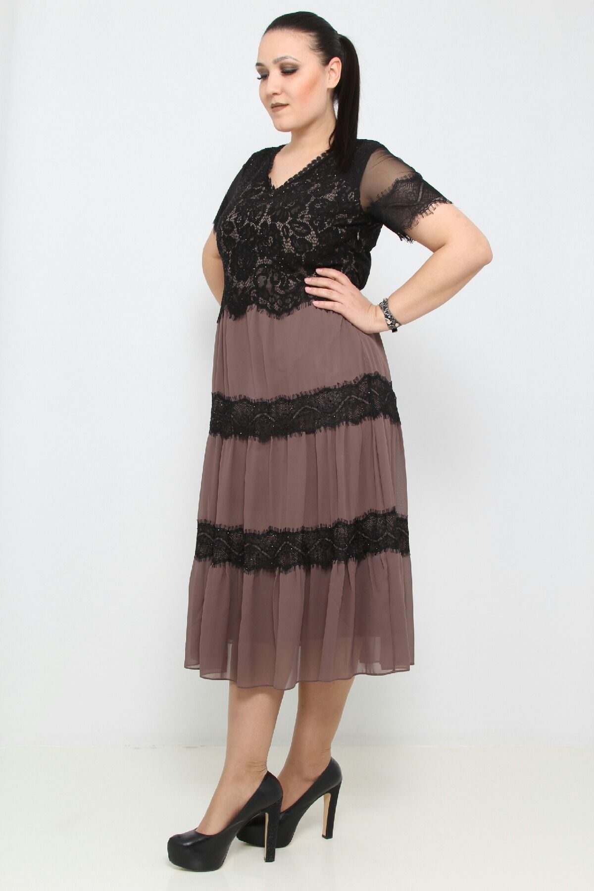 Day Dresses Medium-Brown