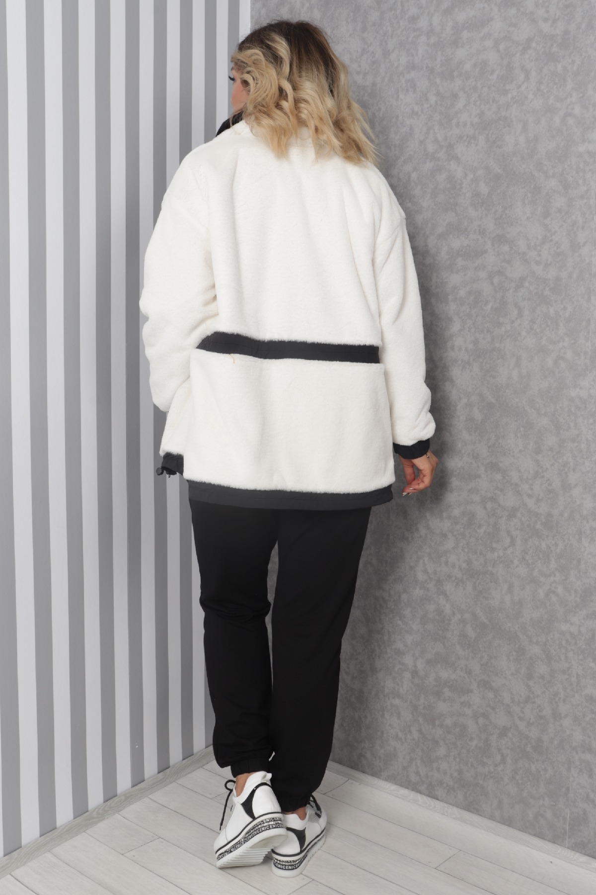 Women's 3 Piece Suits-Black