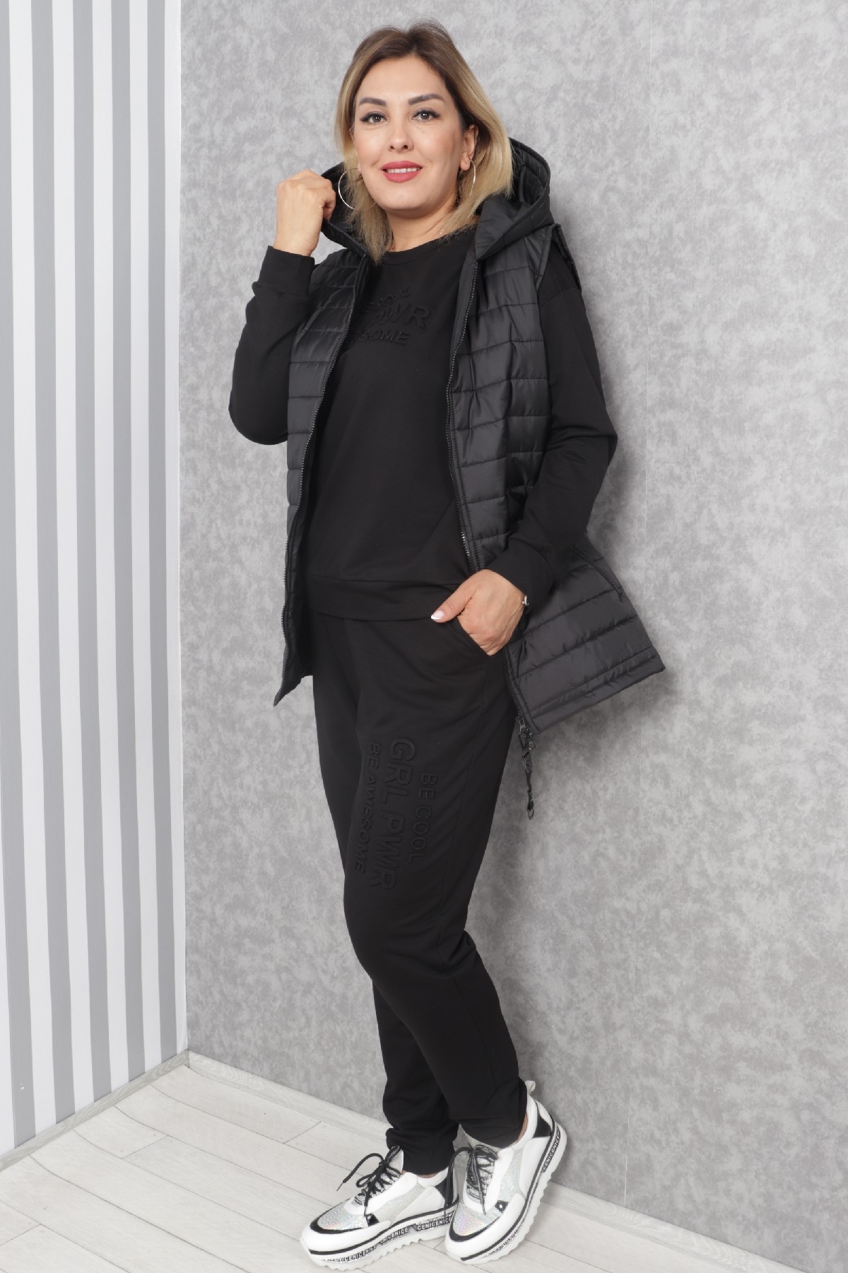 Women's 3 Piece Suits-Black
