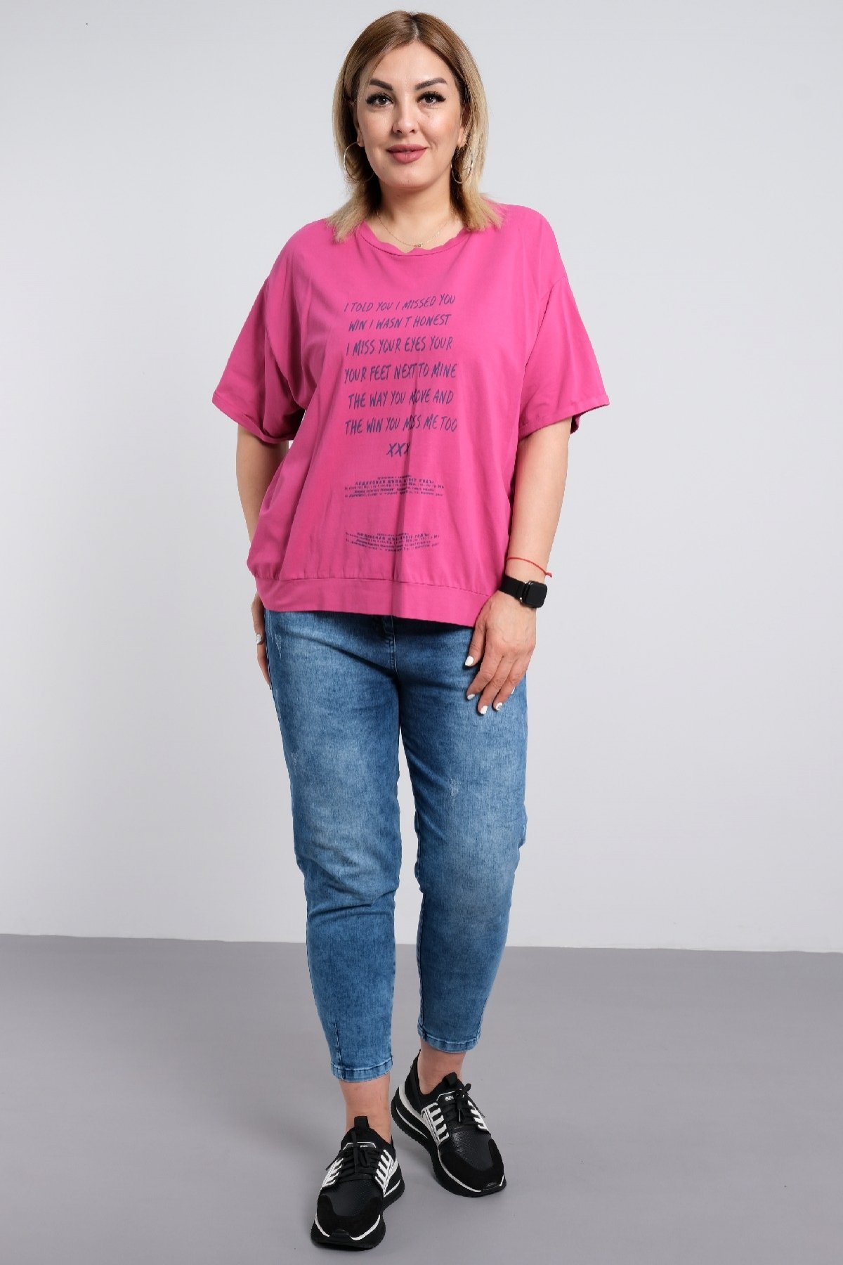 بدلة من قطعتين-الأرجواني الضارب للحمرة