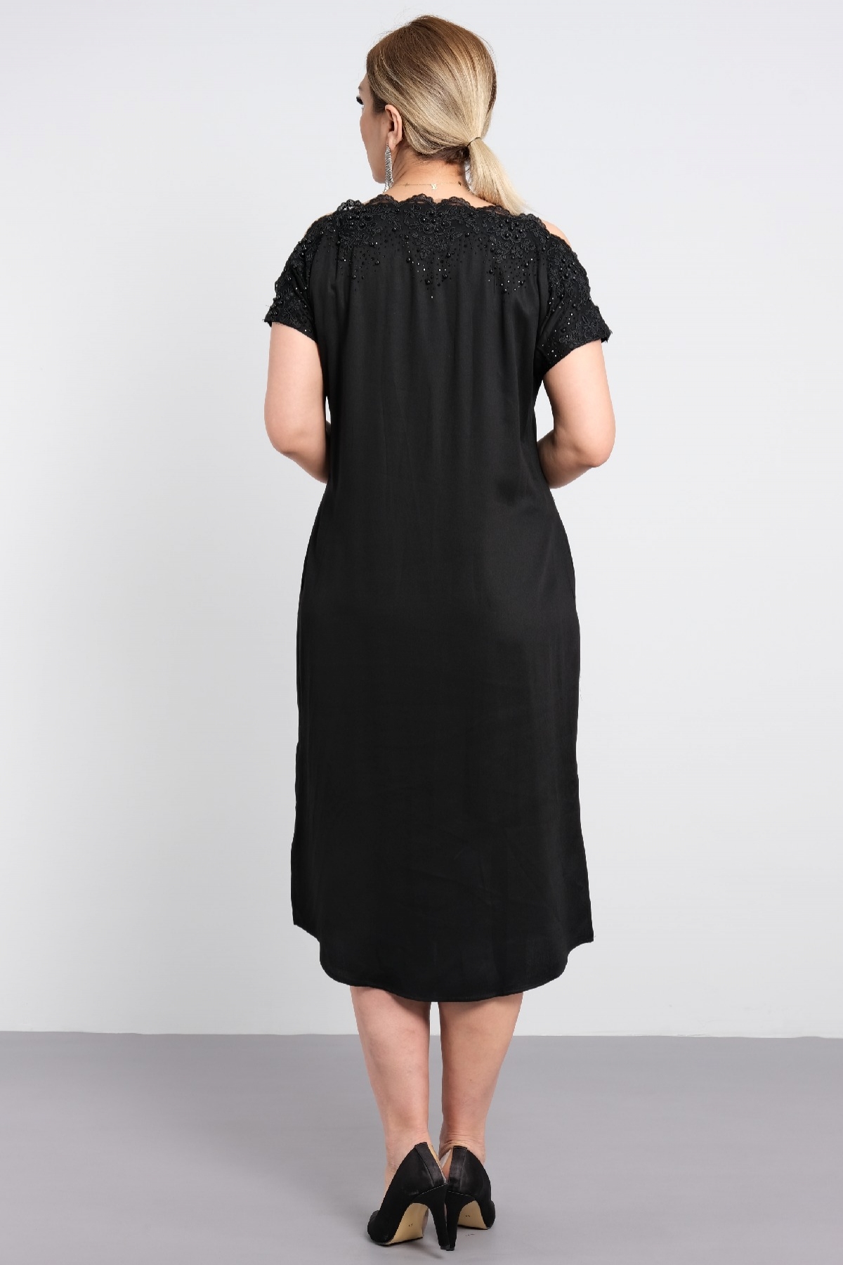 Casual Dresses-Black