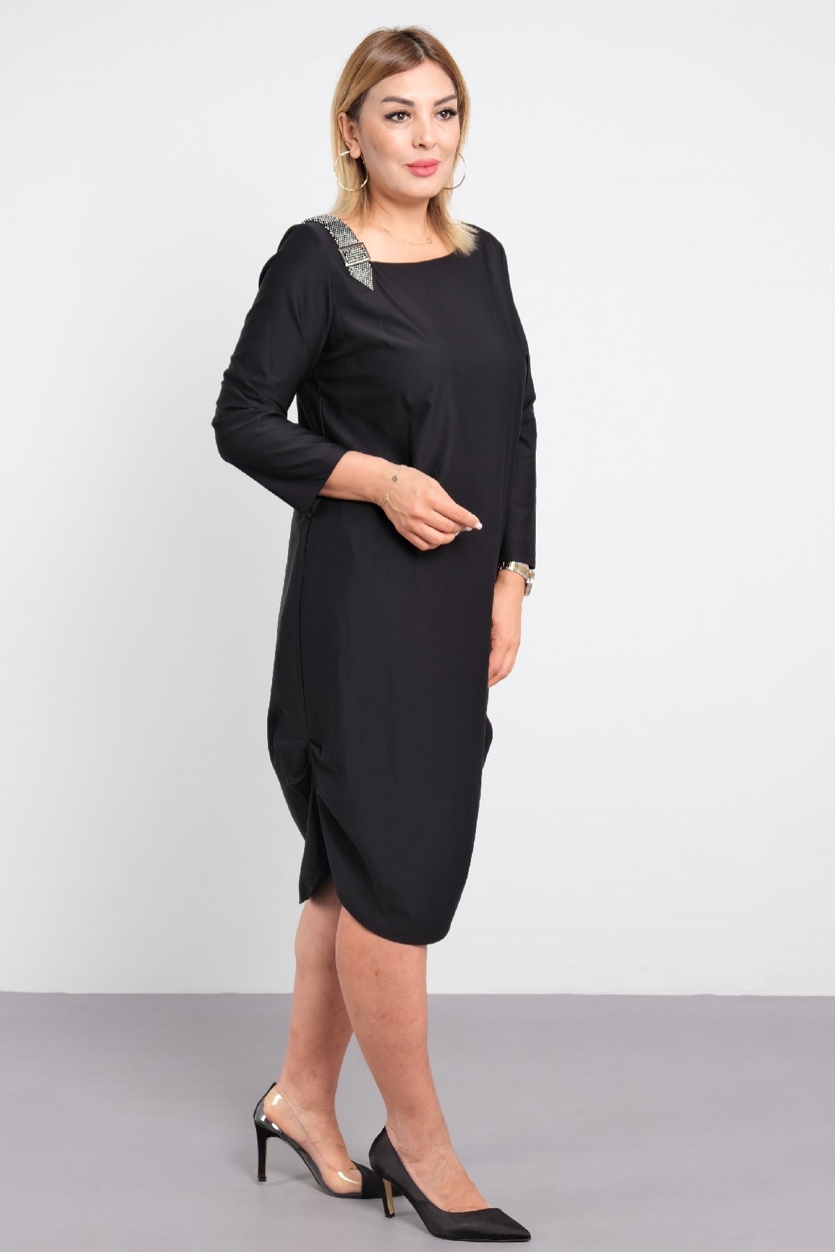 Casual Dresses-Black