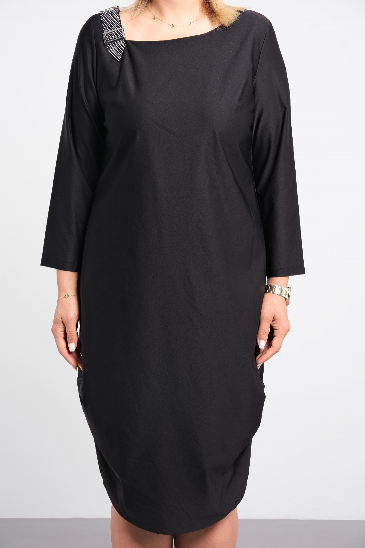 Casual Dresses-Black