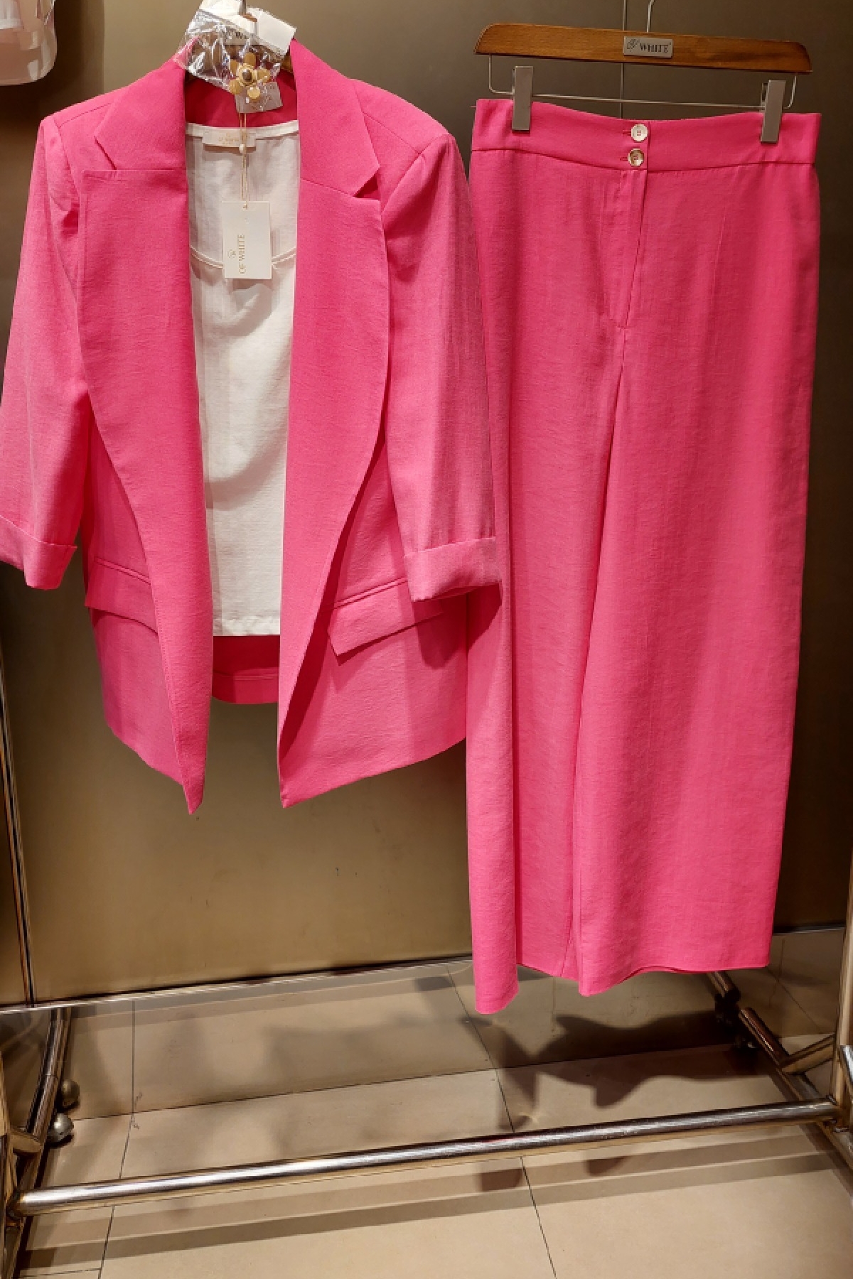 Women's 3 Piece Suits-Pink