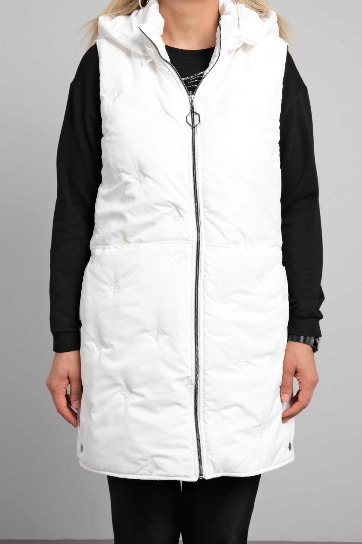 Vests-White