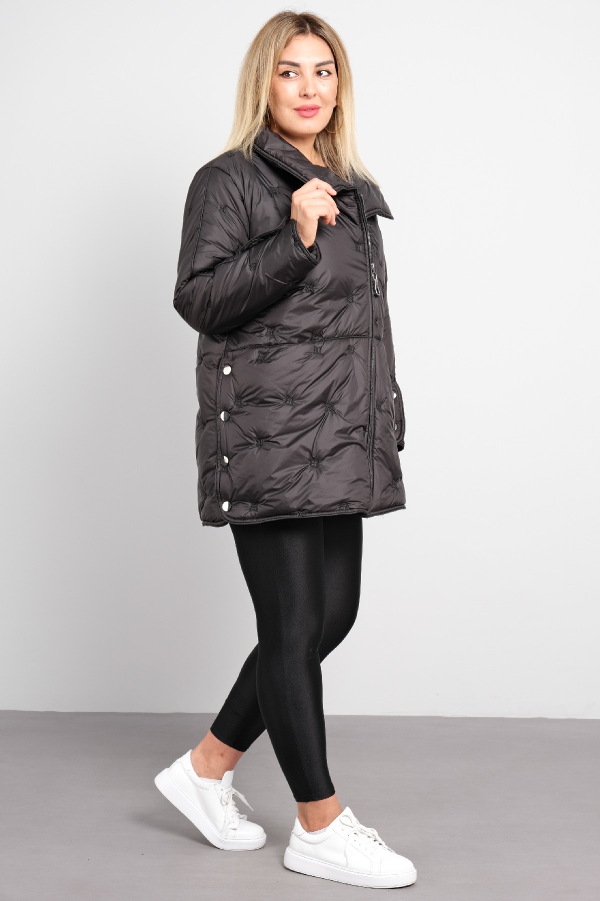 Coats-Black