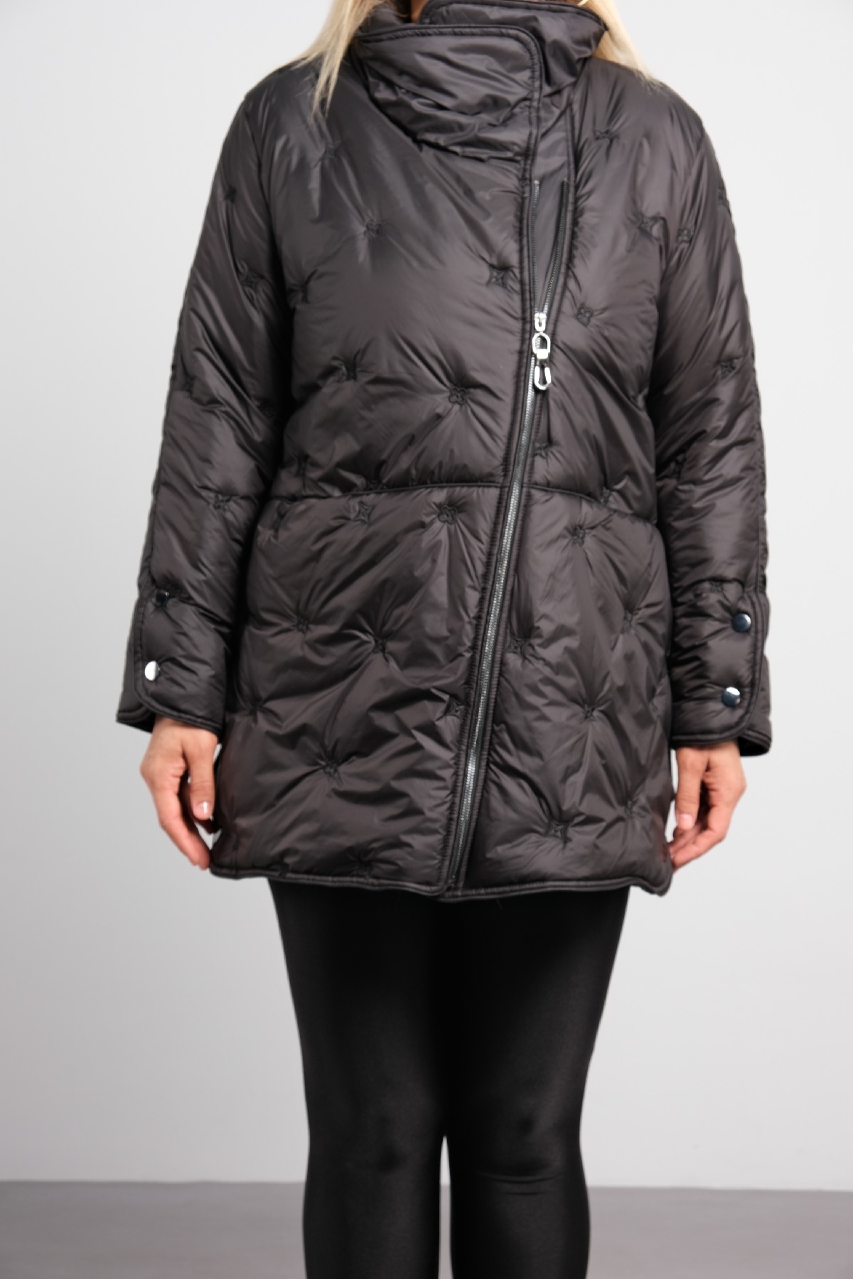Coats-Black