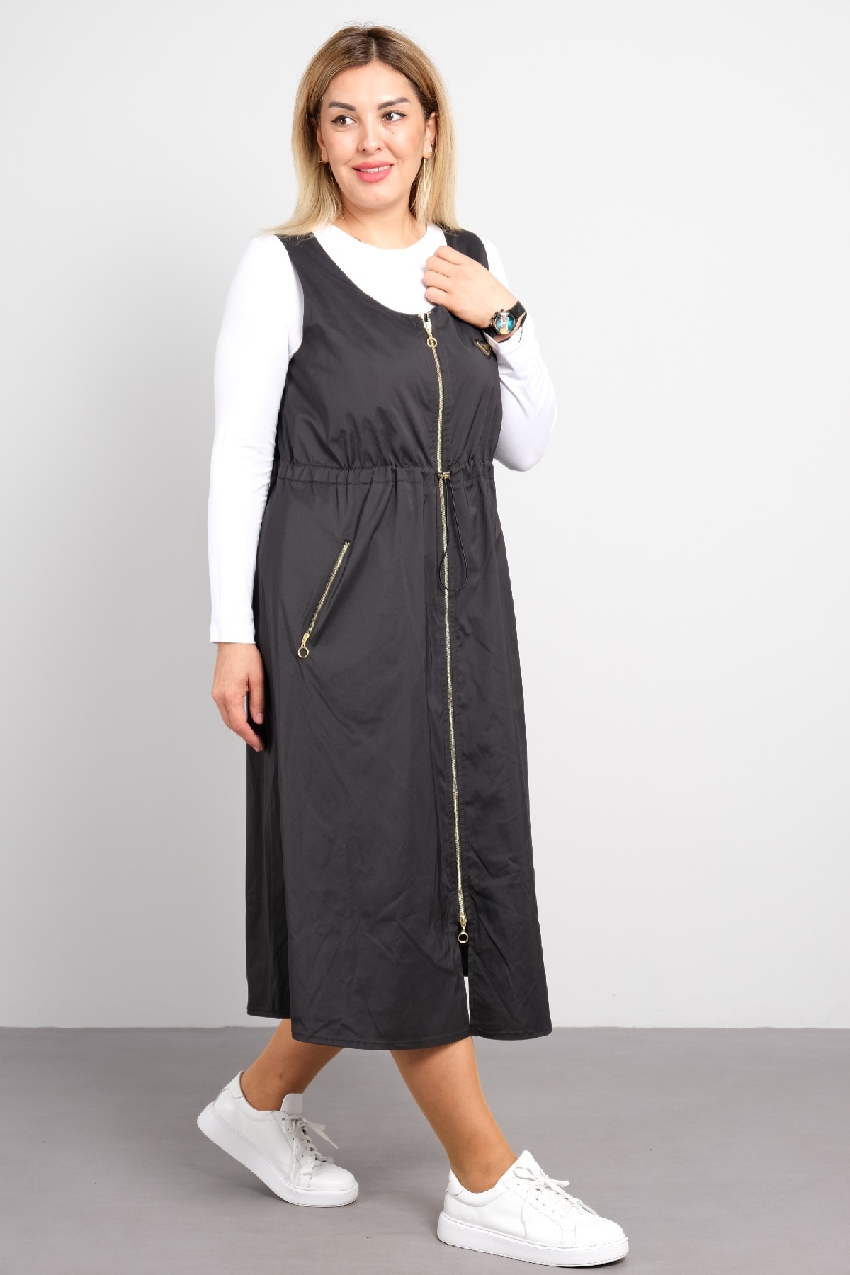 Casual Dresses-Black