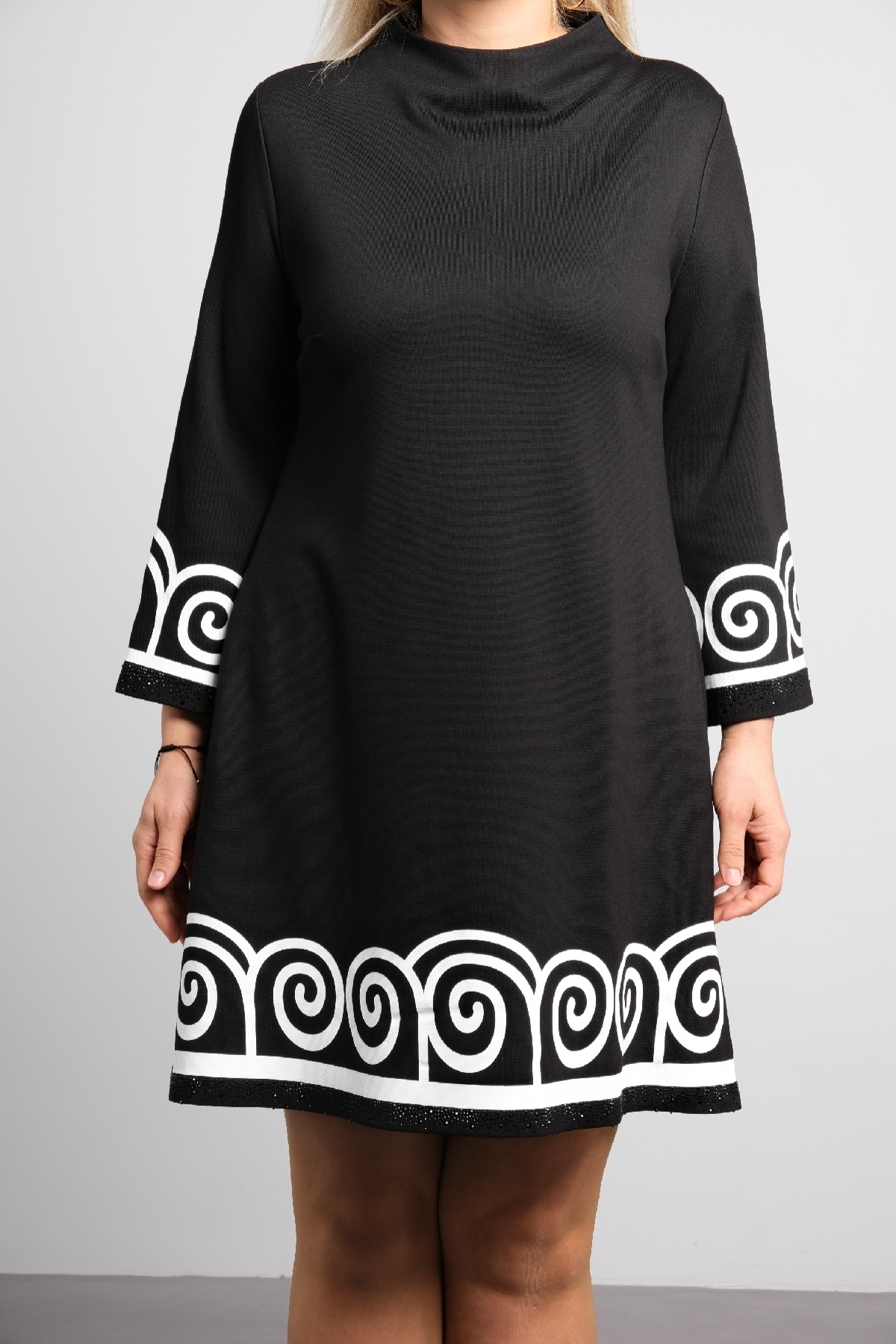 Casual Dresses-Black