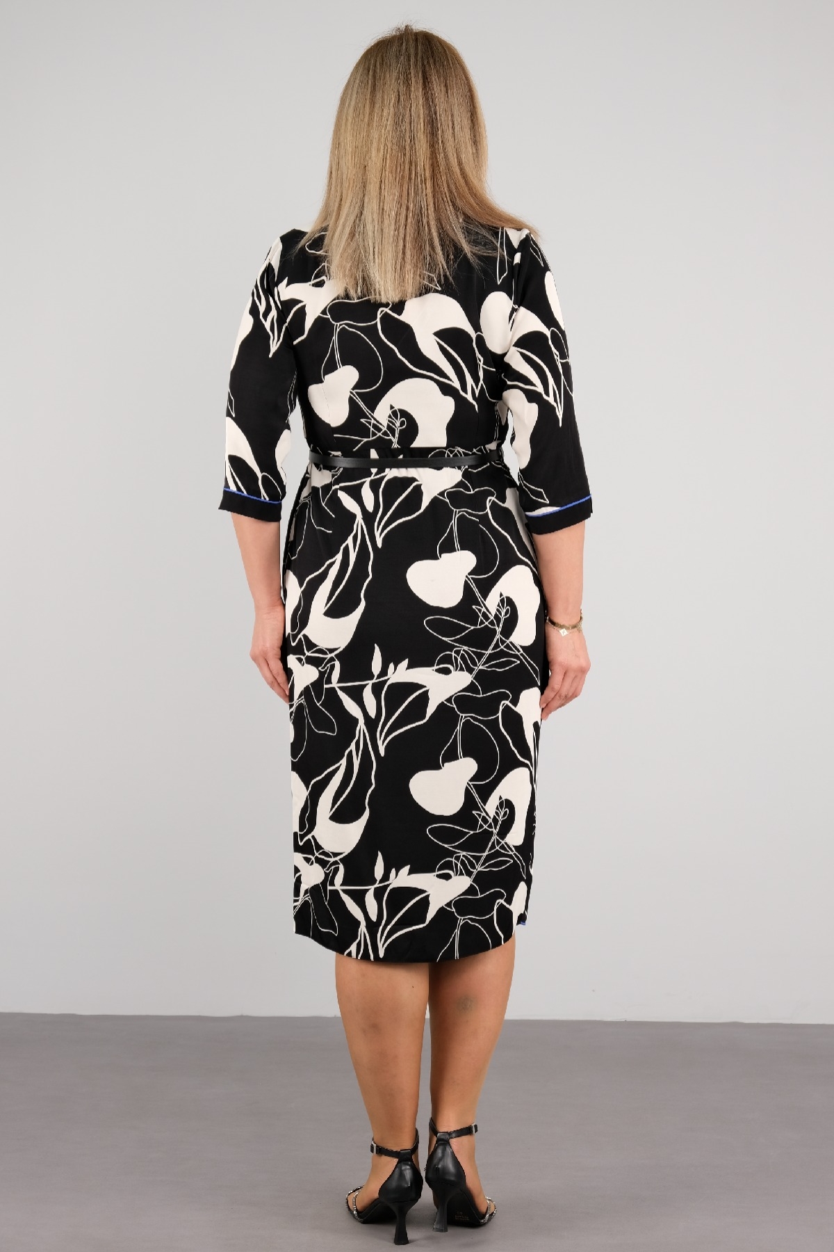 Casual Dresses-Black