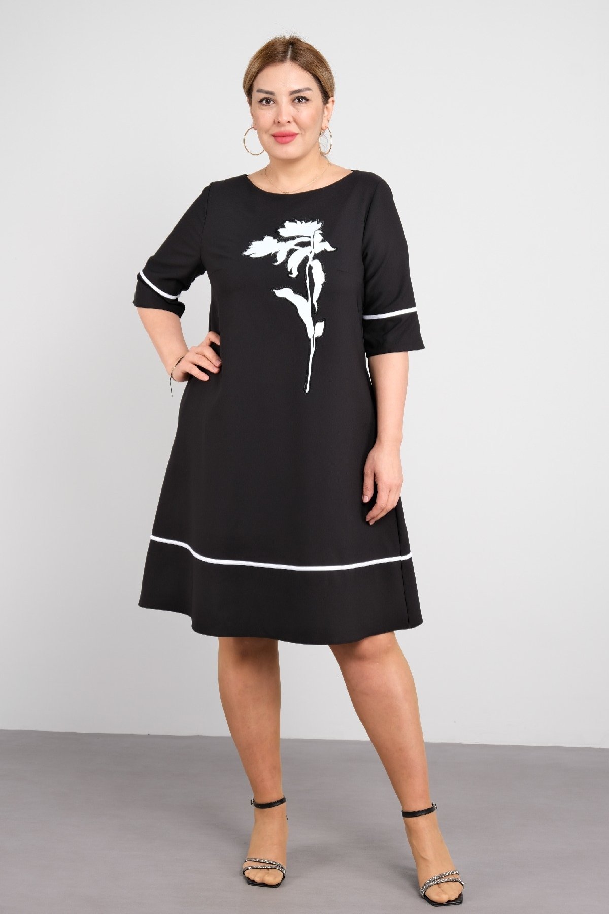 Günlük Elbiseler-Siyah