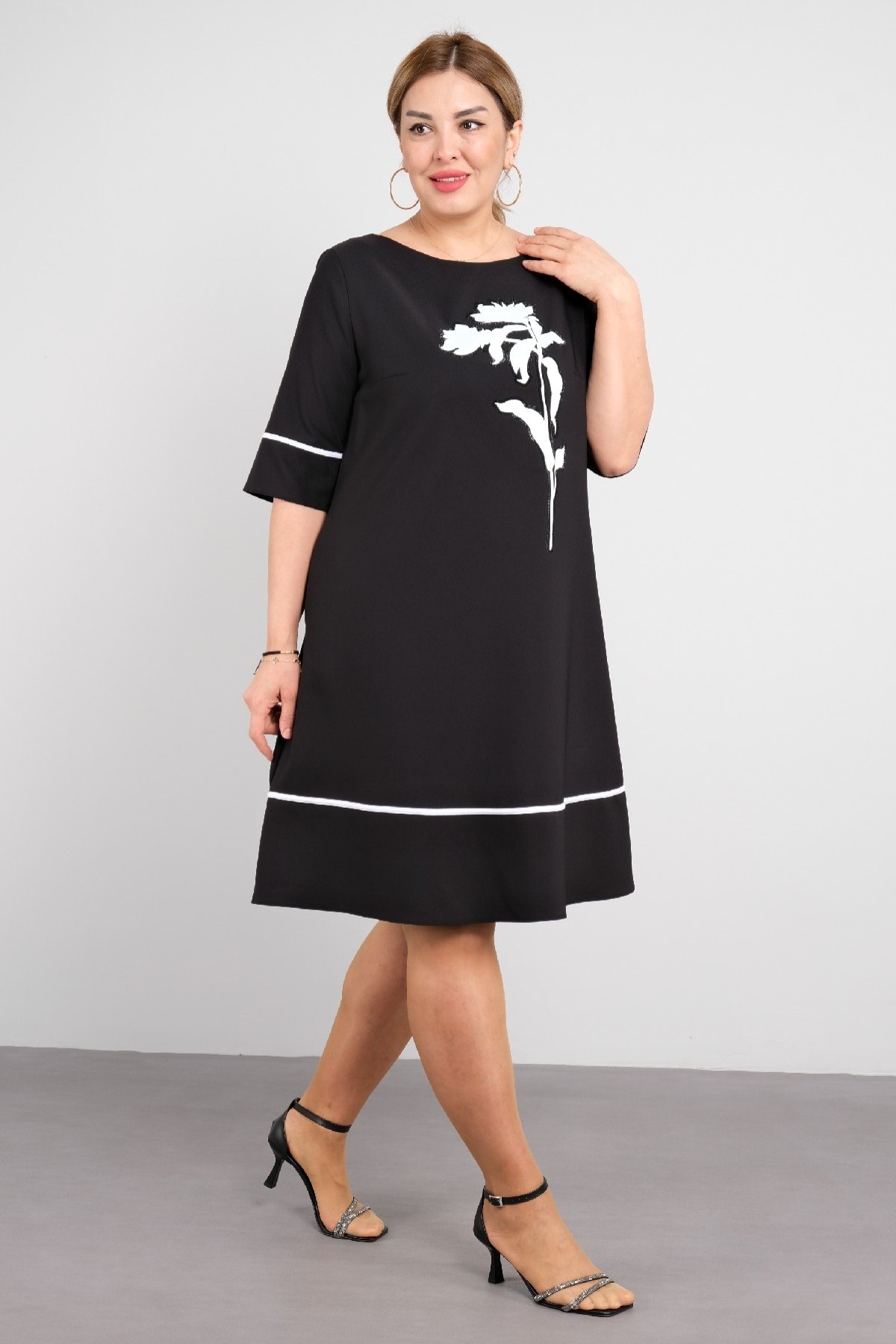 Günlük Elbiseler-Siyah