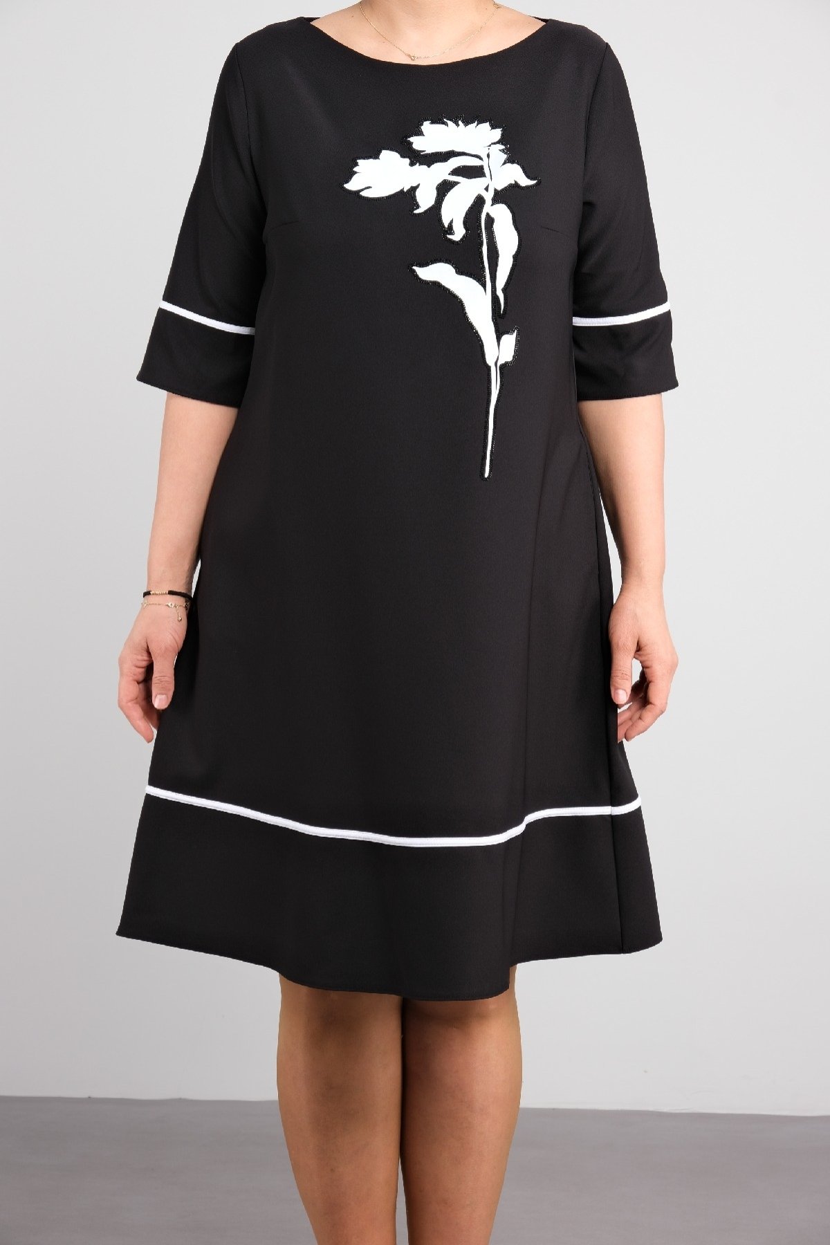 Günlük Elbiseler-Siyah