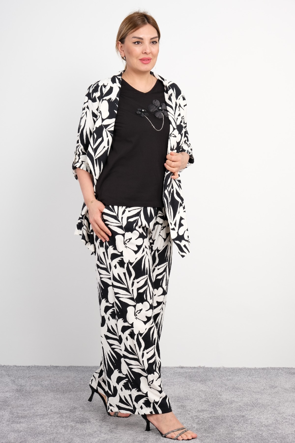 Women's 3 Piece Suits-Black