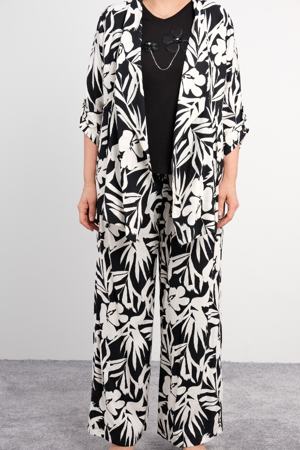 Women's 3 Piece Suits-Black