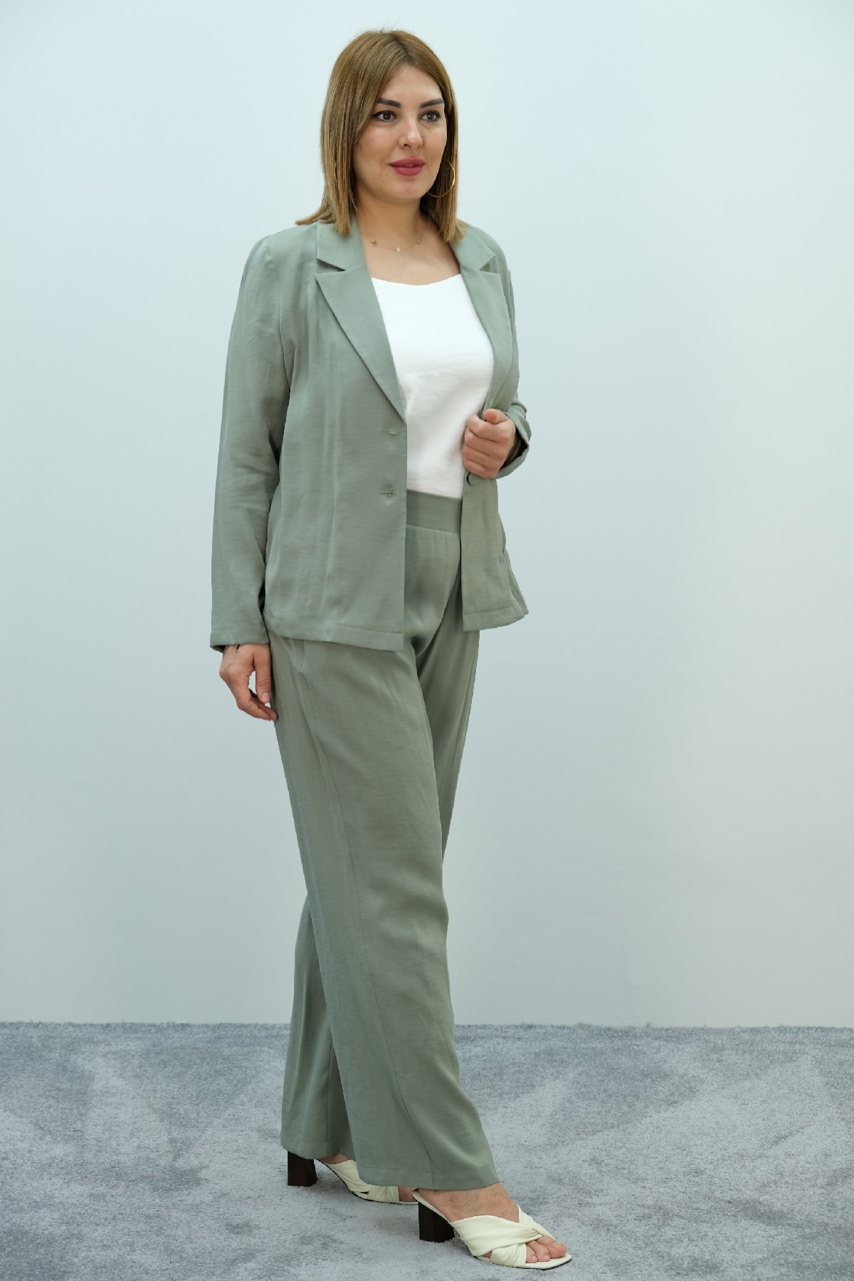 Women's 3 Piece Suits-Light green
