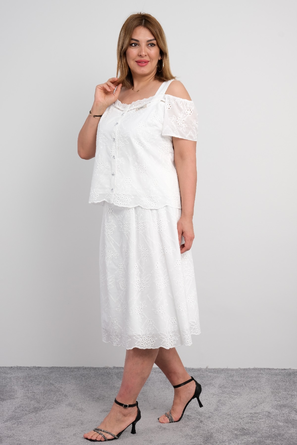 Two-Piece Suit-White