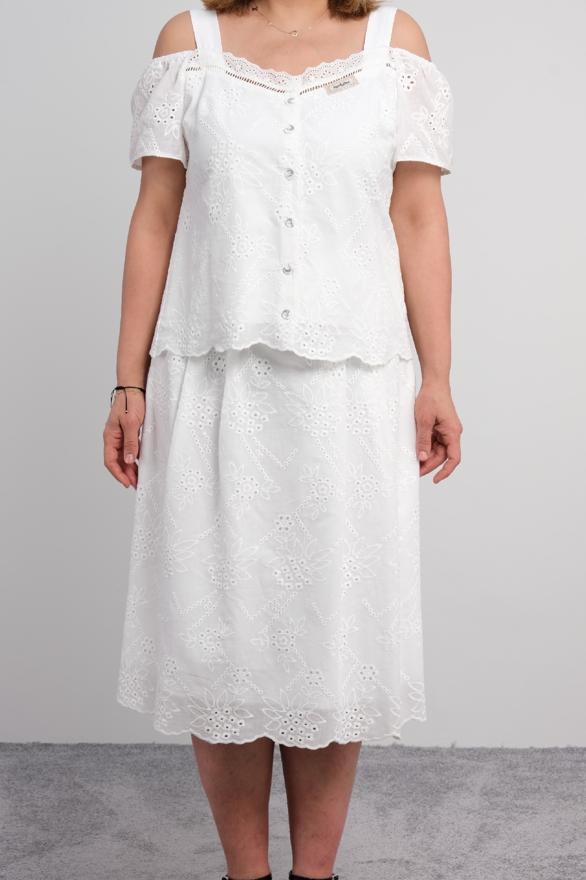 Two-Piece Suit-White