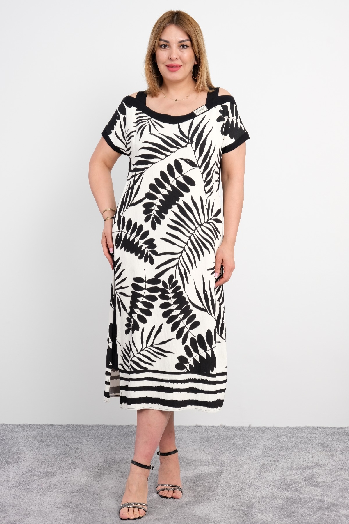 Casual Dresses-Black
