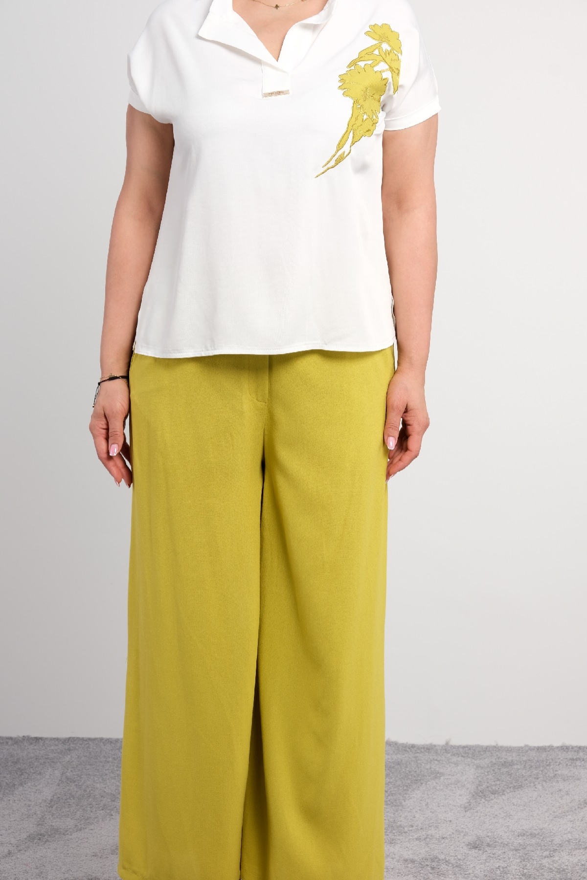 Two-Piece Suit-Pistachio Green