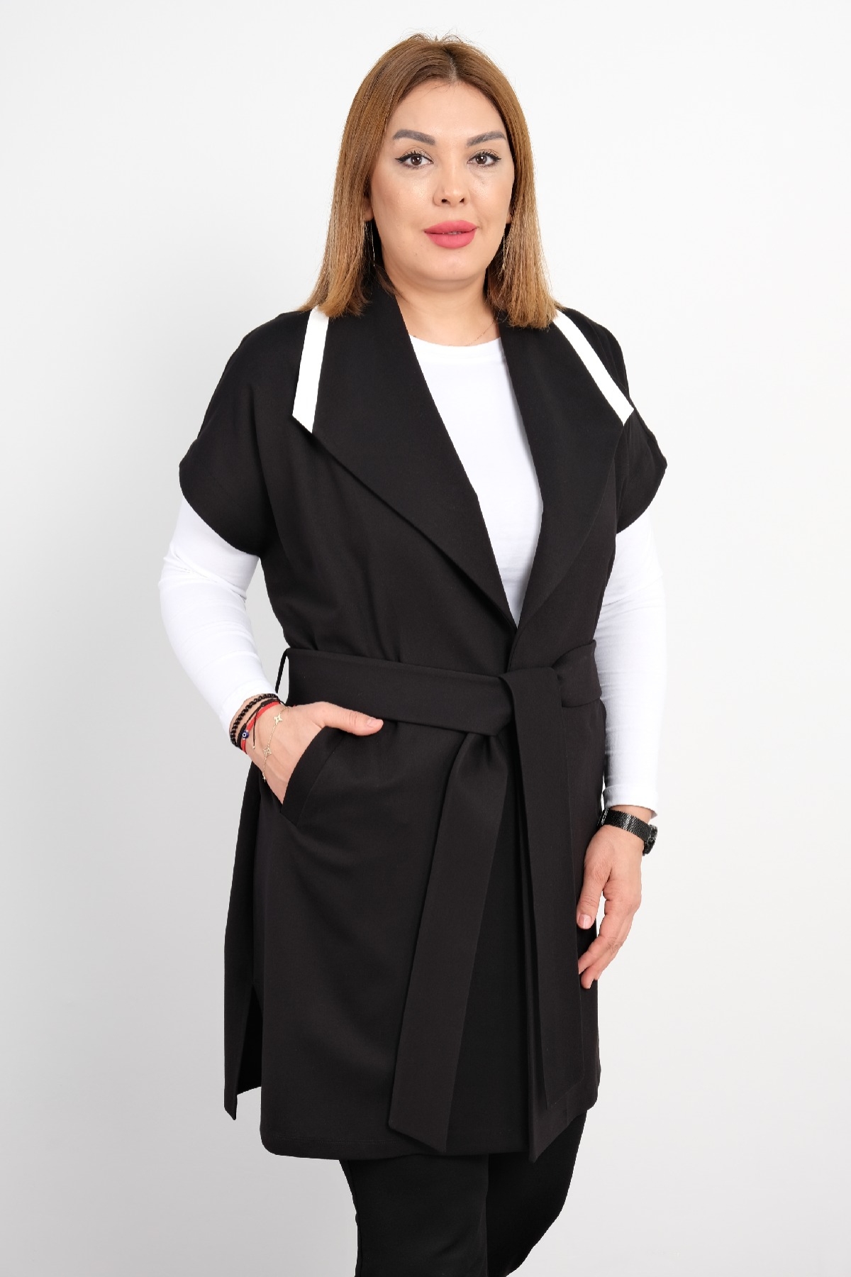 Plus Size Vest-Black