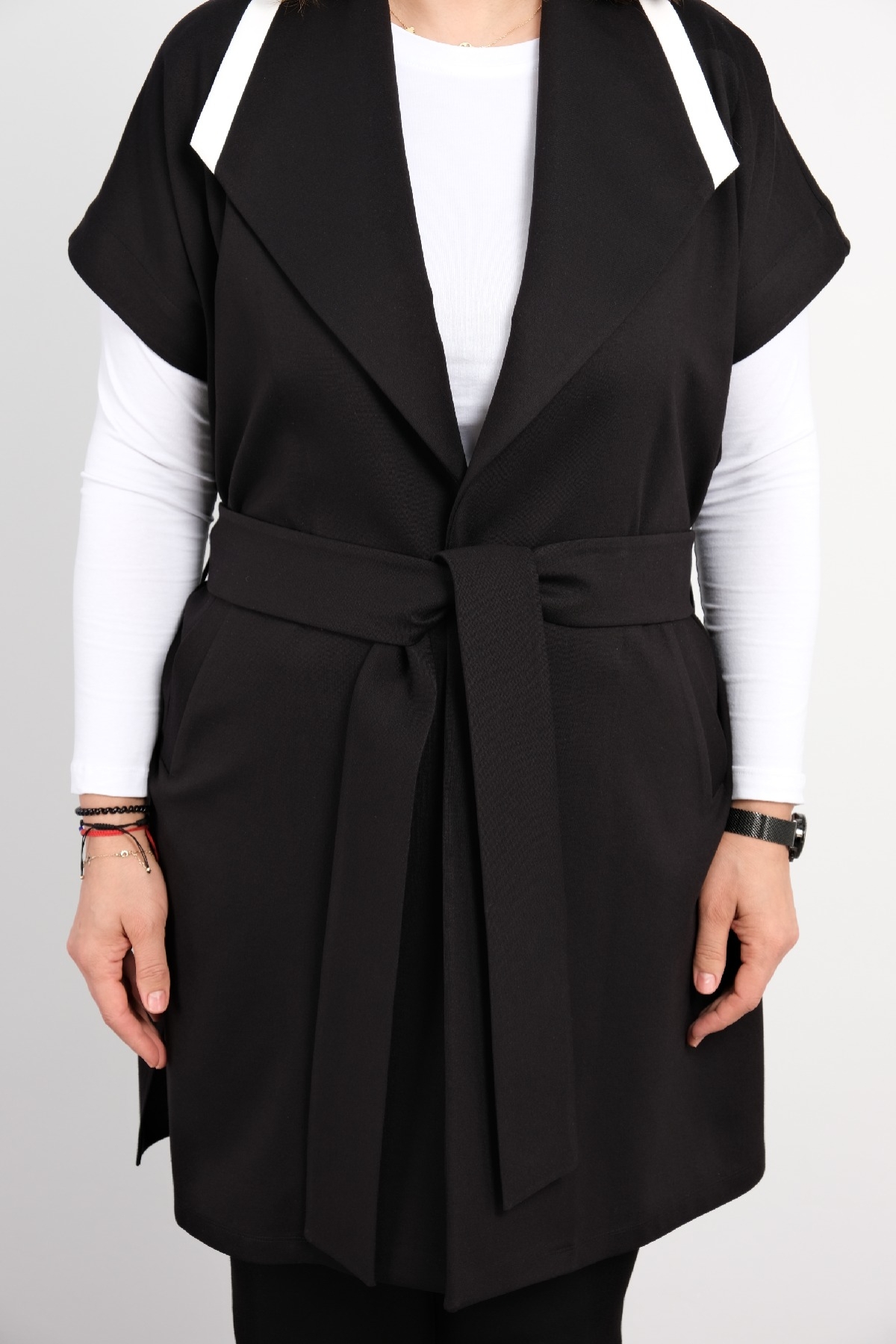 Plus Size Vest-Black
