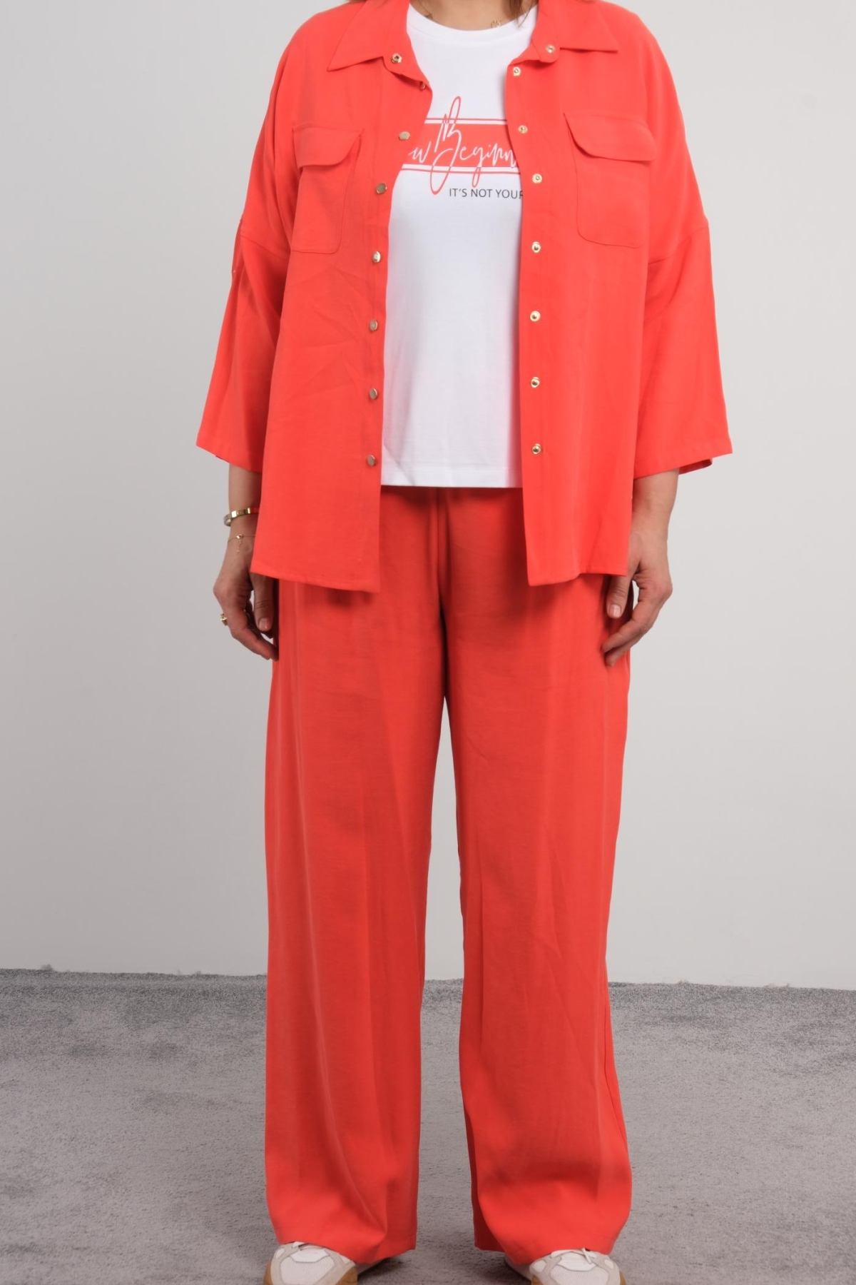 Plus Size Womens Three-Piece Sports Set-Red