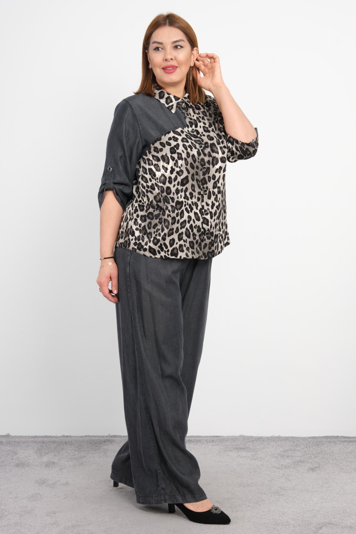 Plus Size Blouse and Pants Set-Black
