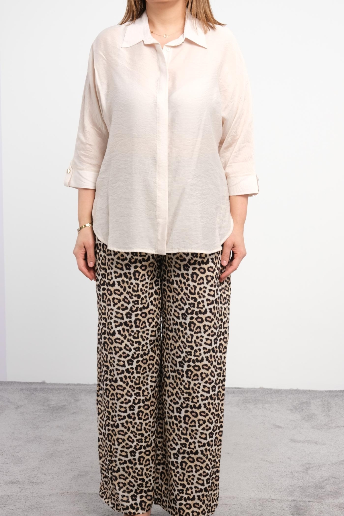 Plus Size Blouse and Pants Set-Brown