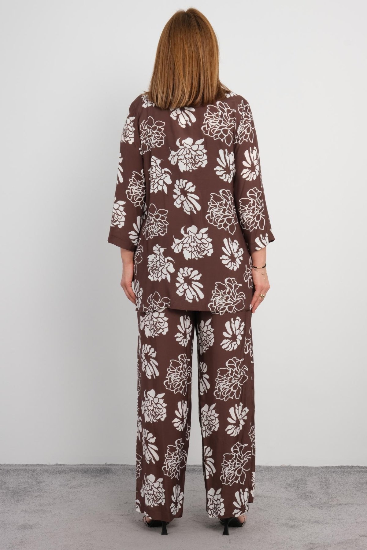 Plus Size Three-Piece Set-Brown