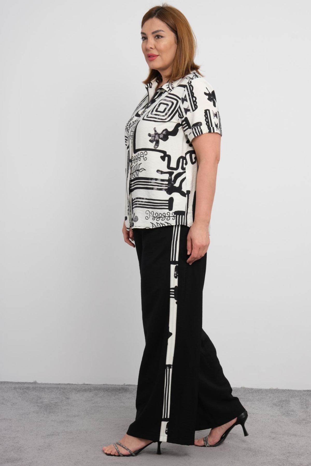 Plus Size Blouse and Pants Set-Black