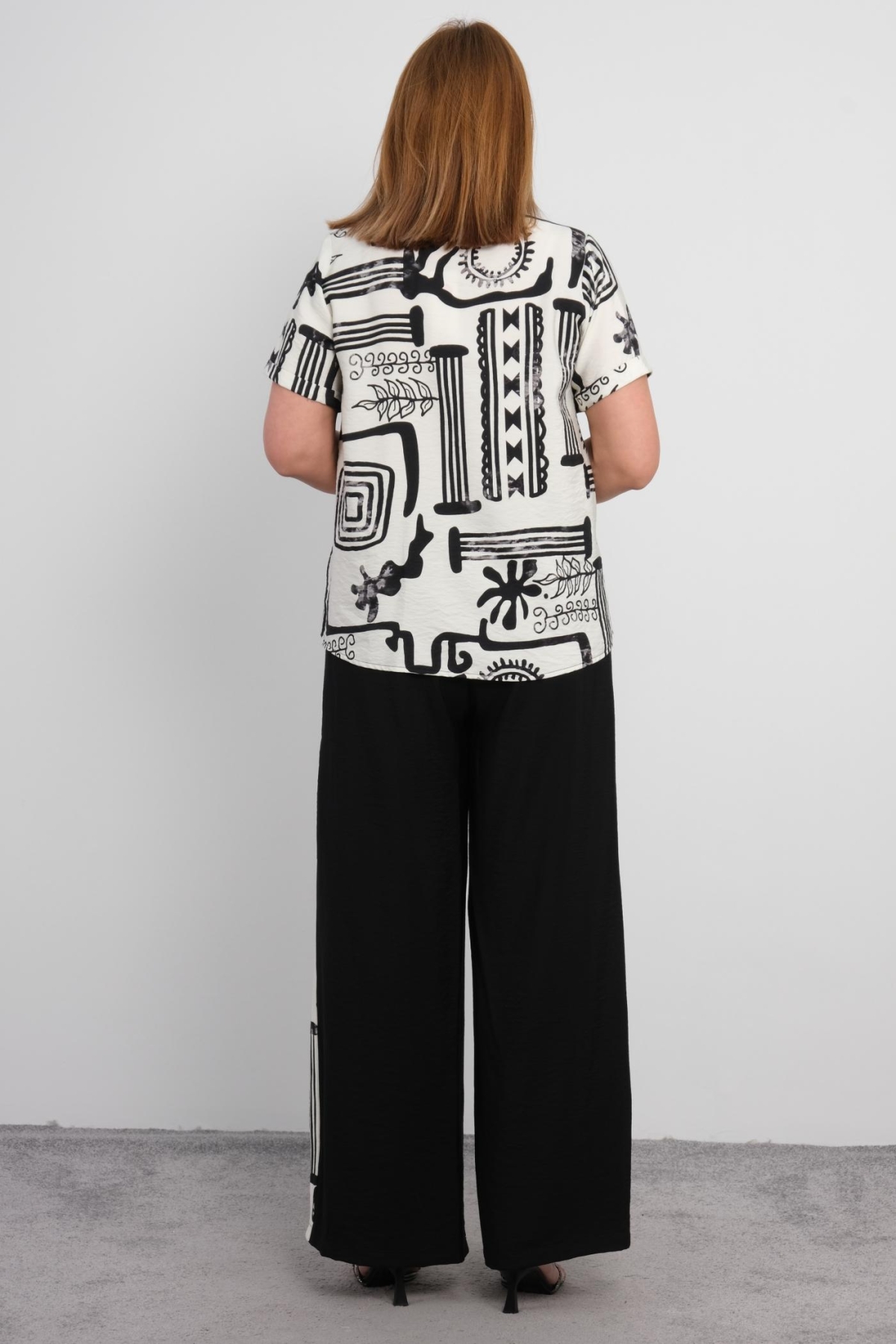 Plus Size Blouse and Pants Set-Black