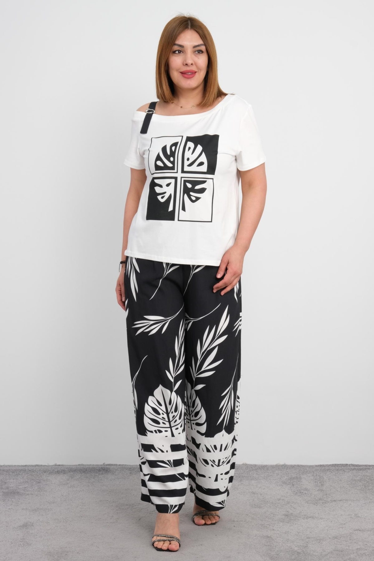 Plus Size Two-Piece Set-White