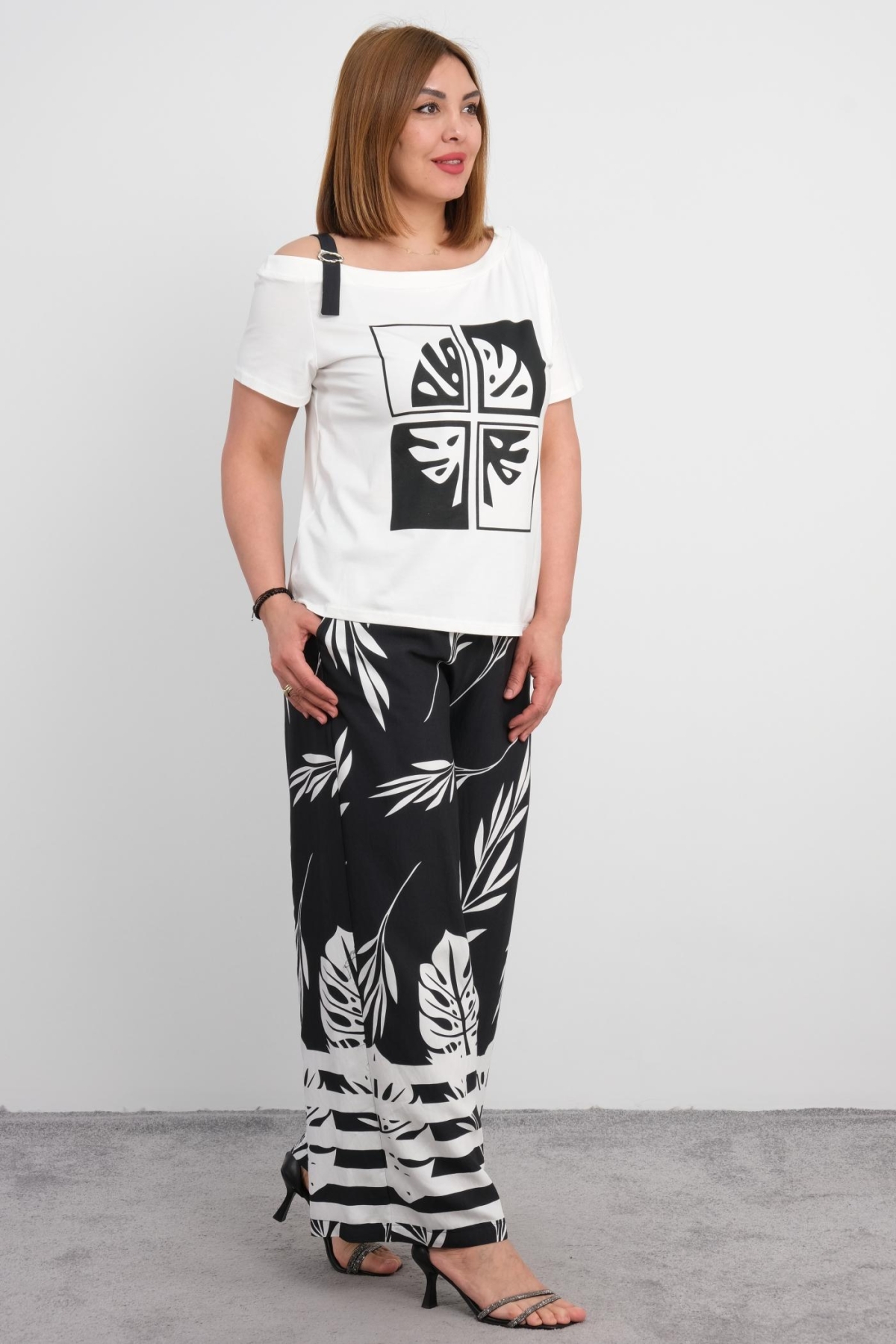 Plus Size Two-Piece Set-White