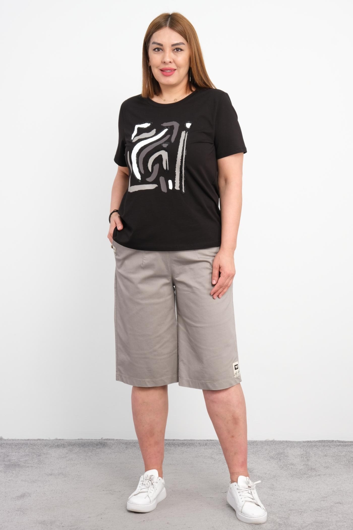 Plus Size Womens Two-Piece Sports Set-Black