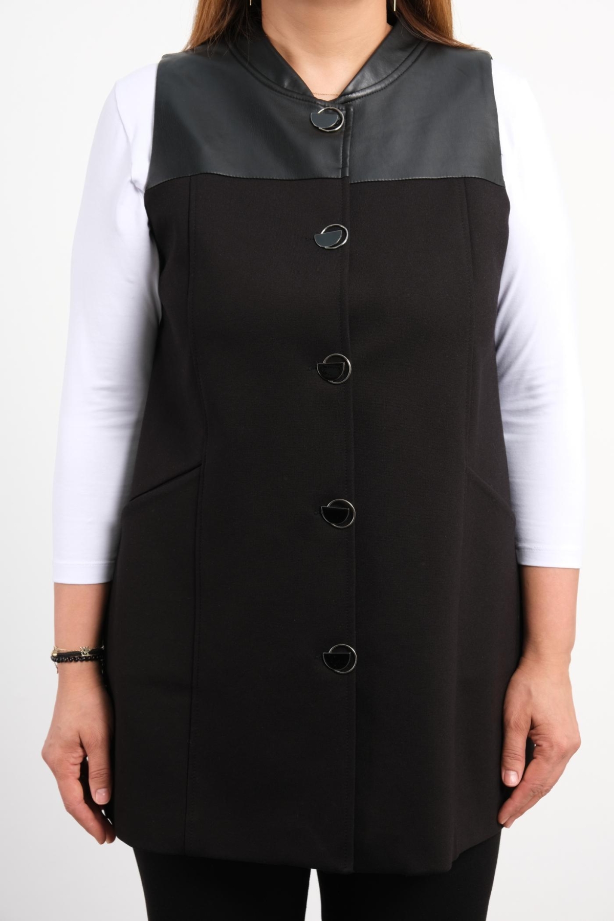 Plus Size Vest-Black