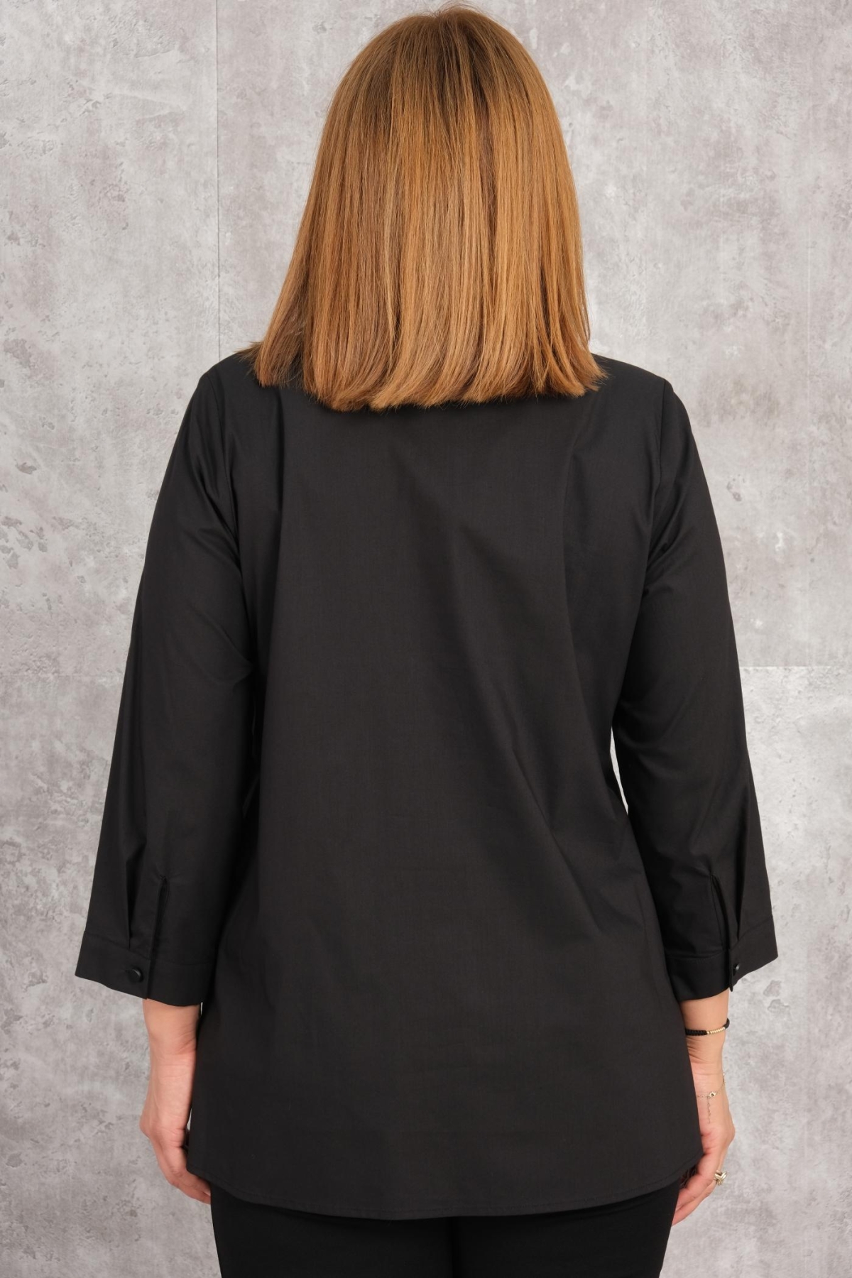 Plus Size Shirt-Black