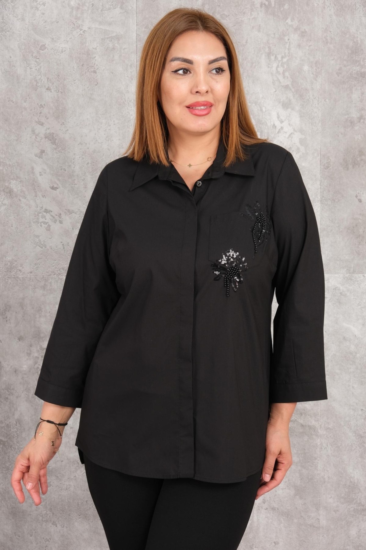 Super Plus Size Shirt-Black