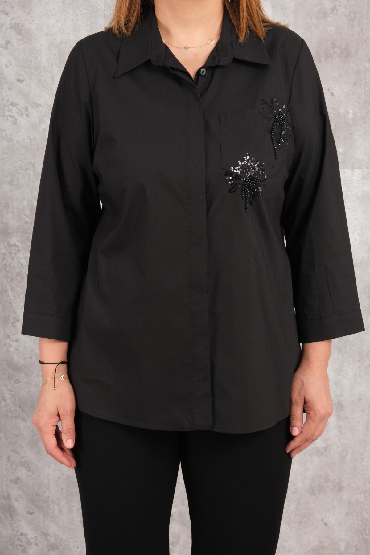 Super Plus Size Shirt-Black