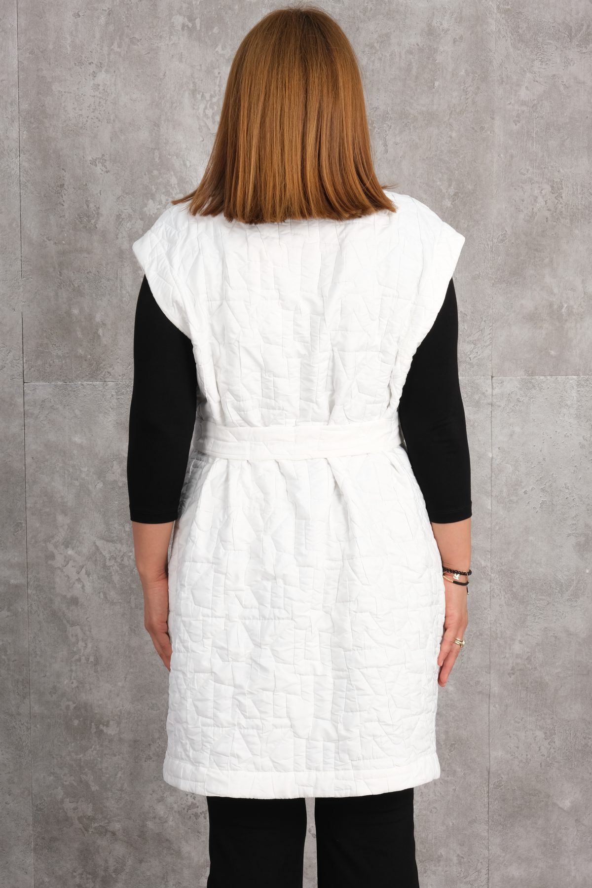 Plus Size Quilted Vest-White